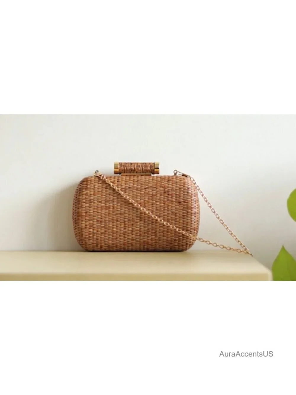 Handwoven Straw Woven Shoulder Bag with Detachable Chains Boho Vacation Purse